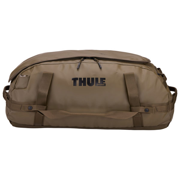 Thule Chasm est un sac fourre-tout résistant qui peut être déposé dans votre coffre ou galerie de tout, idéal pour les virées en voiture et les aventures en tout genre.