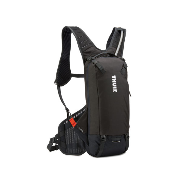 Thule Rail 8L est un sac d’hydratation avec montage sécurisé pour éliminer les mouvements sur les terrains difficiles et lors des courses d’enduro. Vélo nouvelle calédonie, Accessoires THULE VTT PRO