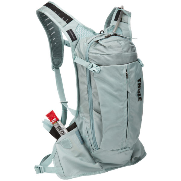 Thule Vital 8L est un sac à dos d'hydratation pour femme avec un réservoir Hydrapak de 2,5 L et un espace de chargement extensible conçu pour ranger tout le matériel nécessaire pour une journée sur les sentiers. vtt nouvelle caledonie Nouméa bike