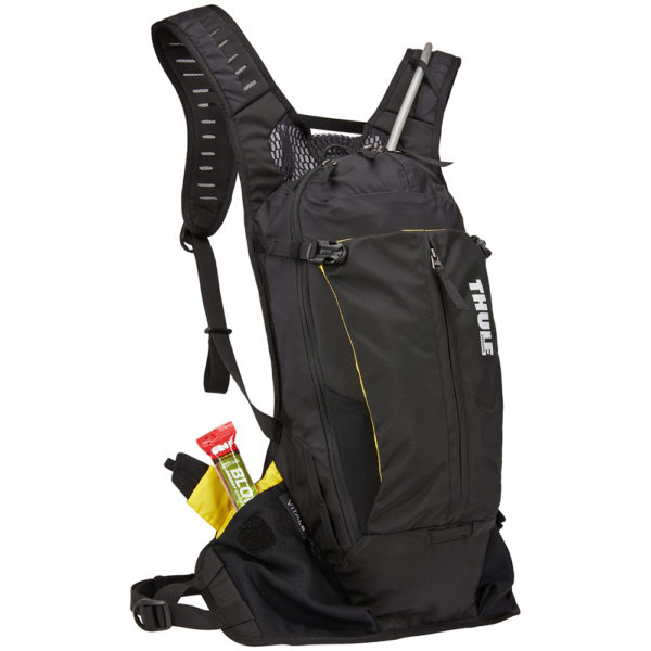 Thule Vital 8L est un sac à dos d'hydratation avec un réservoir Hydrapak de 2,5 L et un espace de chargement extensible conçu pour ranger tout le matériel nécessaire pour une journée sur les sentiers.