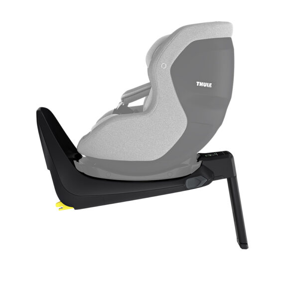 Une base de siège auto ISOFIX compatible à la fois avec le siège bébé Thule Maple et le siège auto tout-petit Thule Elm Sécurité simplifiée et rassurance instantanée Thule Alfi utilise la technologie innovante AcuTight qui rend l’installation de la base rapide et sans stress. Un affichage numérique intégré à notre Thule SenseAffirm System, doté de capteurs, fournit des retours en temps réel, indiquant clairement que vous avez correctement installé le système