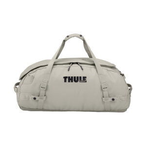 Thule Chasm est un sac fourre-tout résistant qui peut être déposé dans votre coffre ou galerie de tout, idéal pour les virées en voiture et les aventures en tout genre. Le Duffel parfait pour la Nouvelle Calédonie